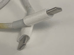 Apple Genuine Official A1739 USB-C a Type-C Cable de 2 m Blanco MacBook Pro Air 2 metros Cable de carga (usado)