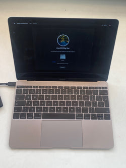 Apple 12 "MacBook A1534 Space Grey 2015 Core i5 1,3 GHz 8 GB de RAM 256 GB SSD Laptop Intel 615 Graphics 1536 MB * Grau B *