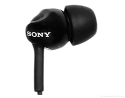 Fones de ouvido intra-auriculares Sony MDR-EX110AP de graves profundos com controle de smartphone e microfone (preto) com fio 
